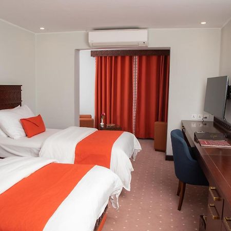 Gilgit Serena Hotel Zewnętrze zdjęcie