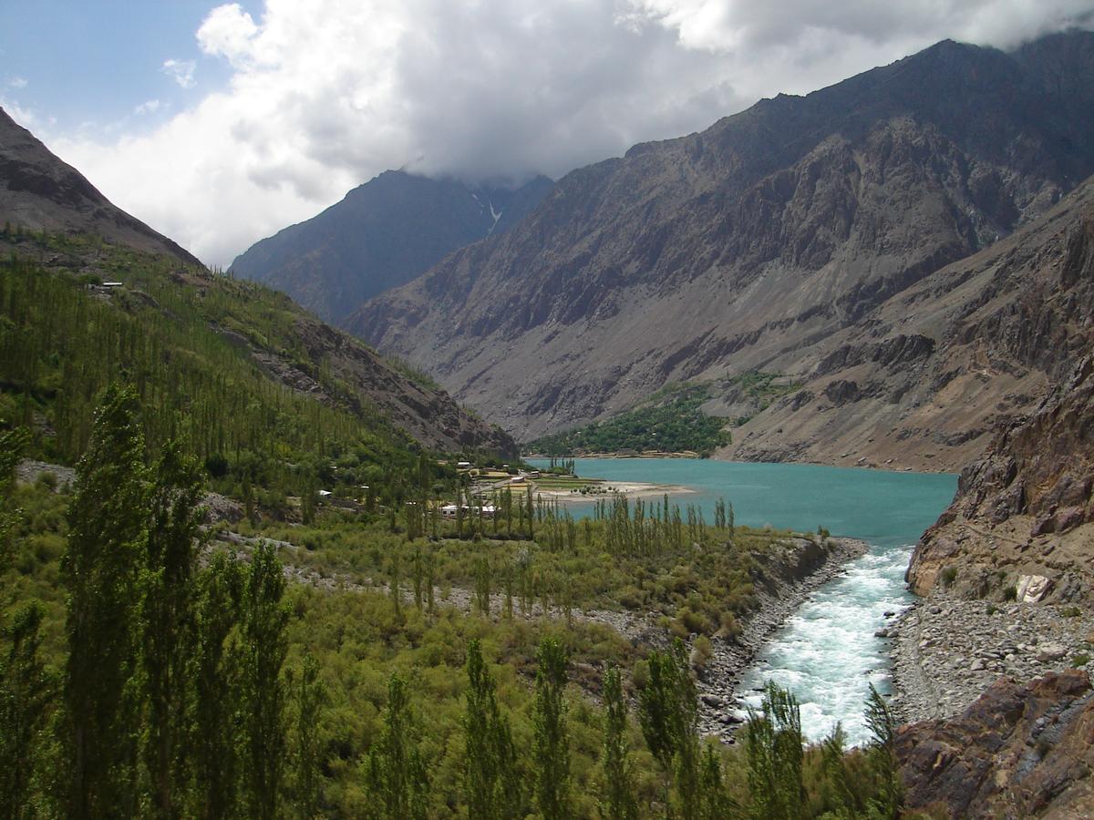 Gilgit Serena Hotel Zewnętrze zdjęcie